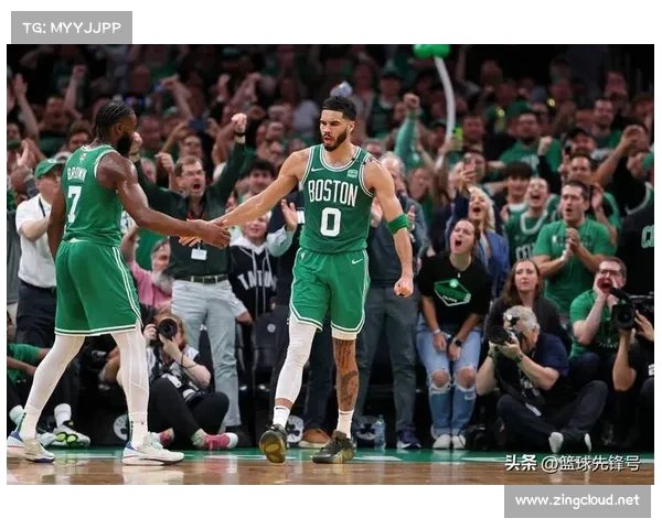 NBA|凯尔特人末节“三分雨”逆转勇士 总决赛客场赢下“开门红” NBA|凯尔特人末节“三分雨”逆转勇士 总决赛客场赢下“开门红”